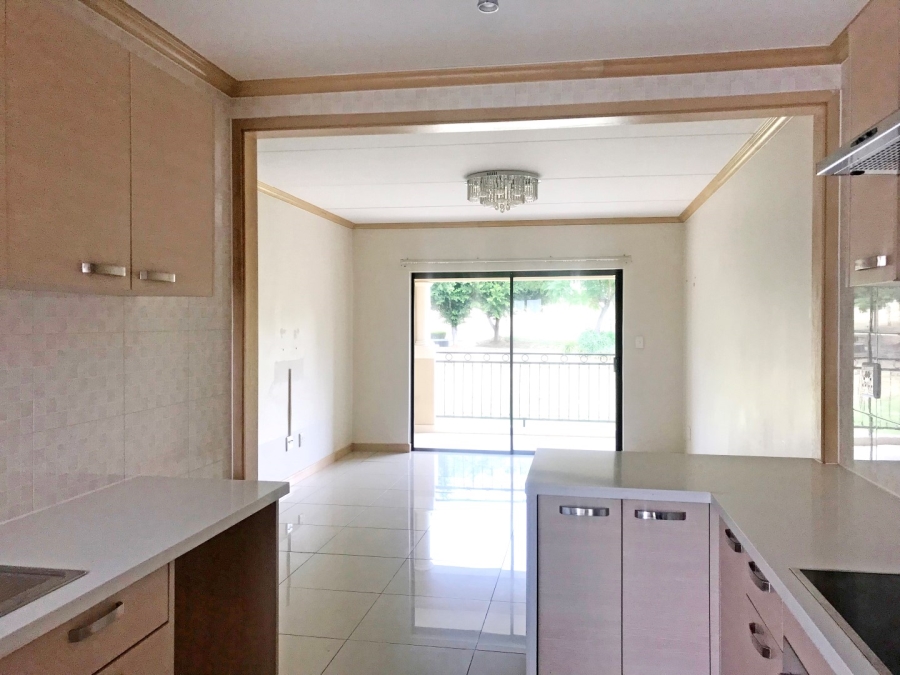 To Let 2 Bedroom Property for Rent in Broadacres Gauteng