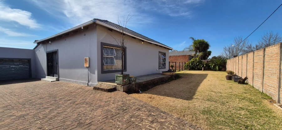 3 Bedroom Property for Sale in Brakpan Central Gauteng