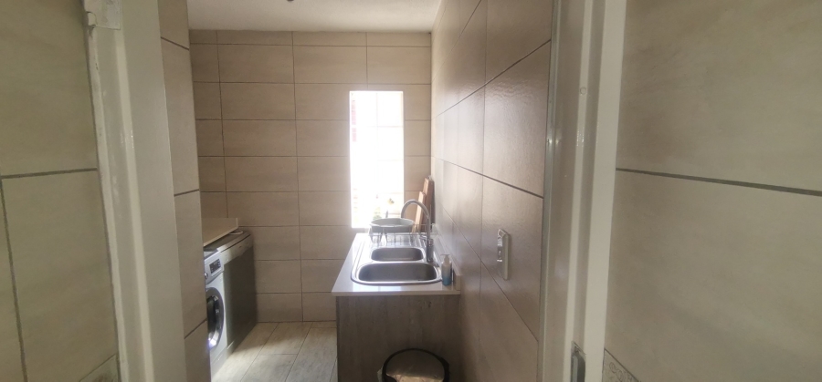 4 Bedroom Property for Sale in Kenleaf Gauteng