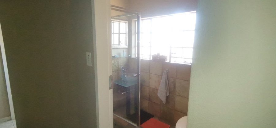4 Bedroom Property for Sale in Kenleaf Gauteng