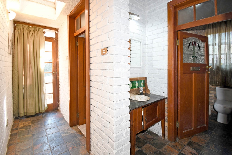 3 Bedroom Property for Sale in Woodmead Gauteng