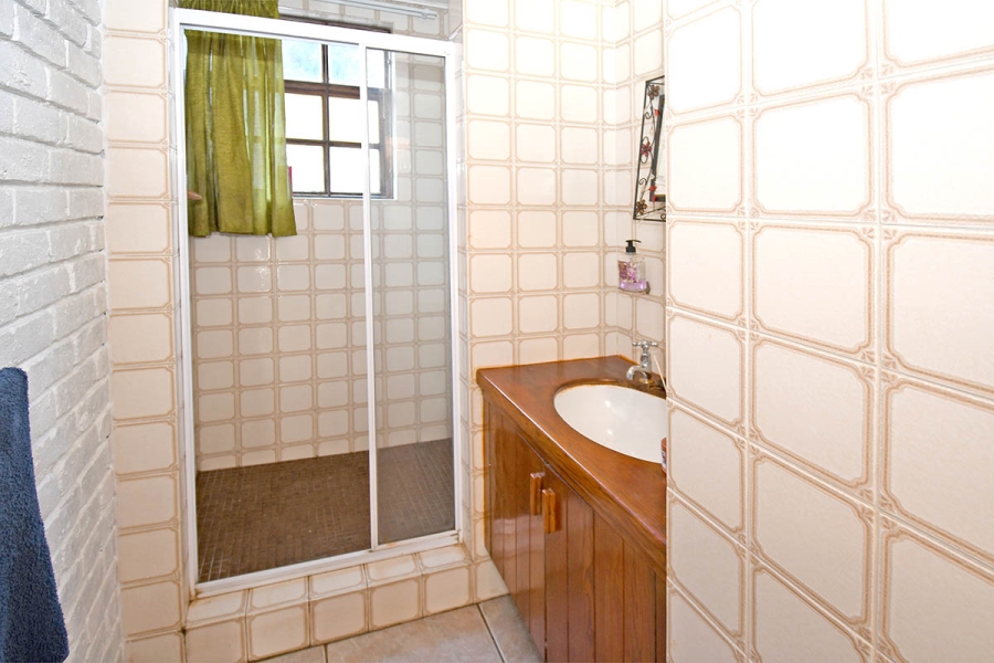 3 Bedroom Property for Sale in Woodmead Gauteng