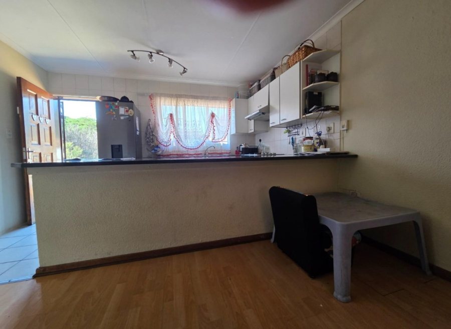 2 Bedroom Property for Sale in South Crest Gauteng