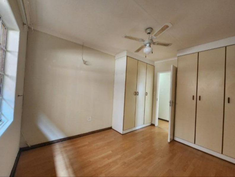 2 Bedroom Property for Sale in South Crest Gauteng