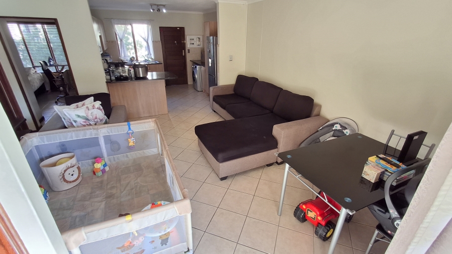 2 Bedroom Property for Sale in Montana Tuine Gauteng
