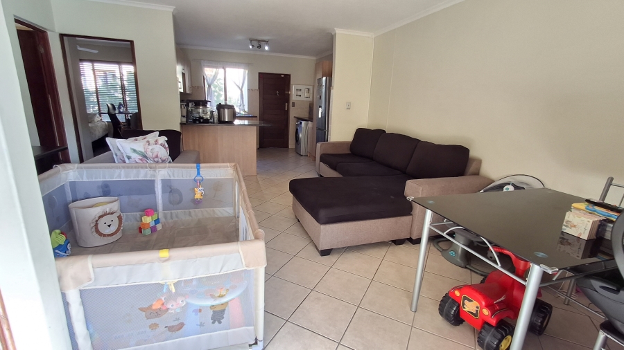 2 Bedroom Property for Sale in Montana Tuine Gauteng