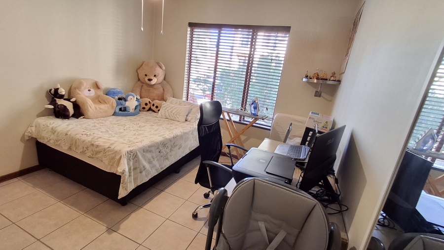 2 Bedroom Property for Sale in Montana Tuine Gauteng
