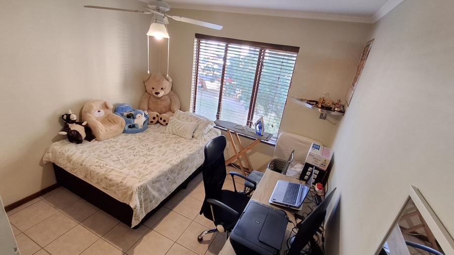 2 Bedroom Property for Sale in Montana Tuine Gauteng