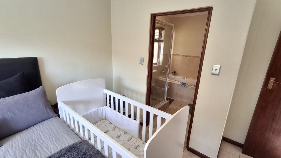 2 Bedroom Property for Sale in Montana Tuine Gauteng