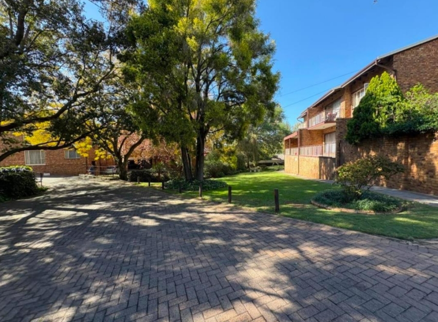 3 Bedroom Property for Sale in South Crest Gauteng