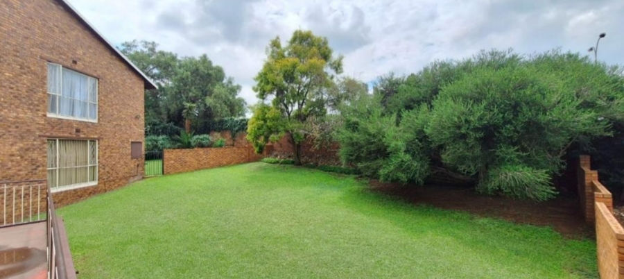 3 Bedroom Property for Sale in South Crest Gauteng