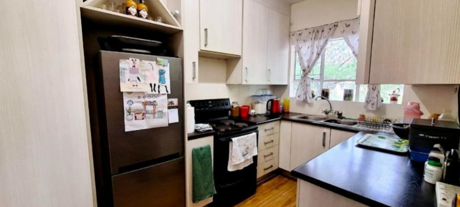 3 Bedroom Property for Sale in South Crest Gauteng