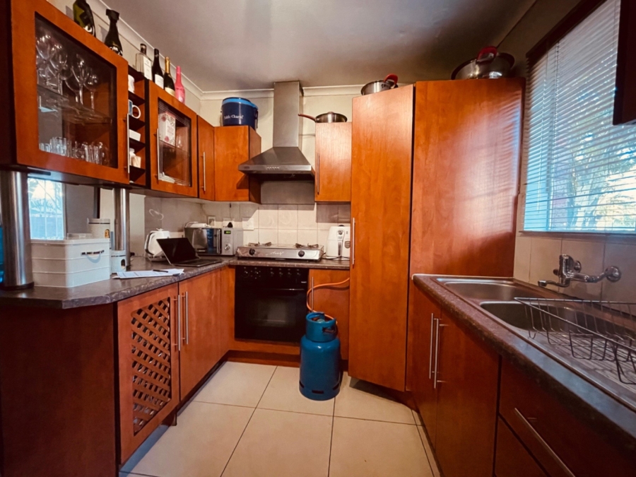 3 Bedroom Property for Sale in Noordwyk Gauteng