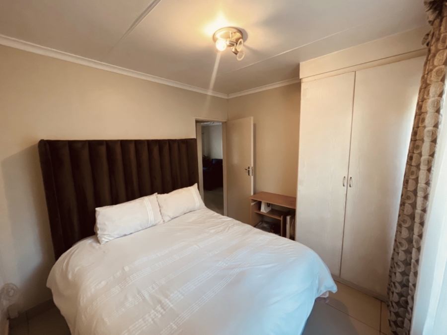 3 Bedroom Property for Sale in Noordwyk Gauteng