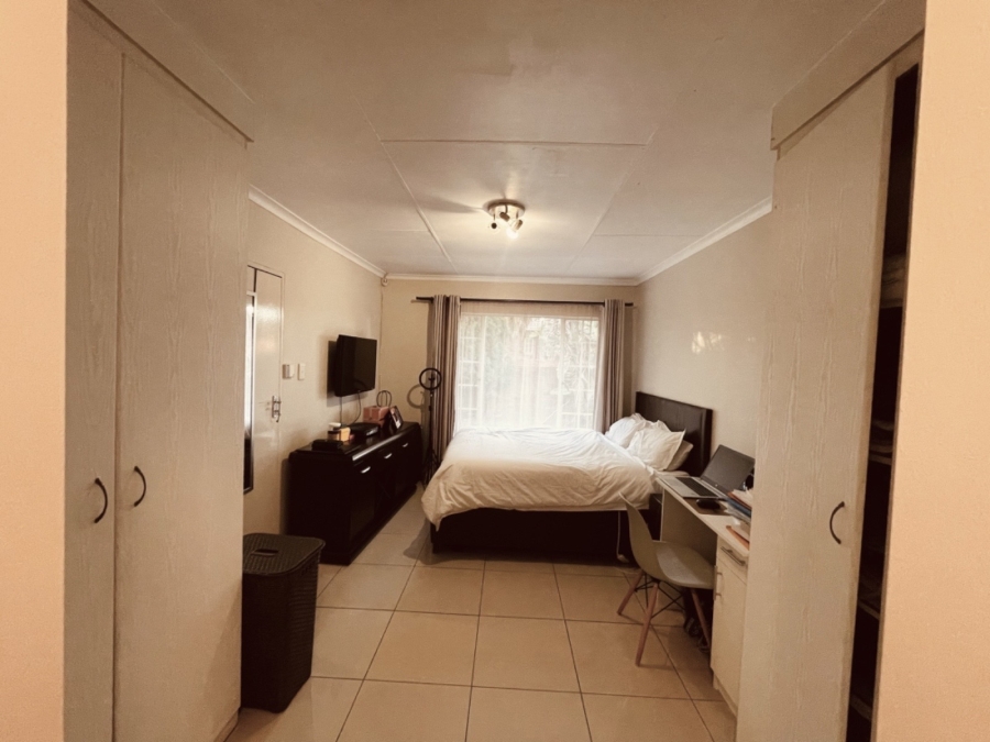 3 Bedroom Property for Sale in Noordwyk Gauteng