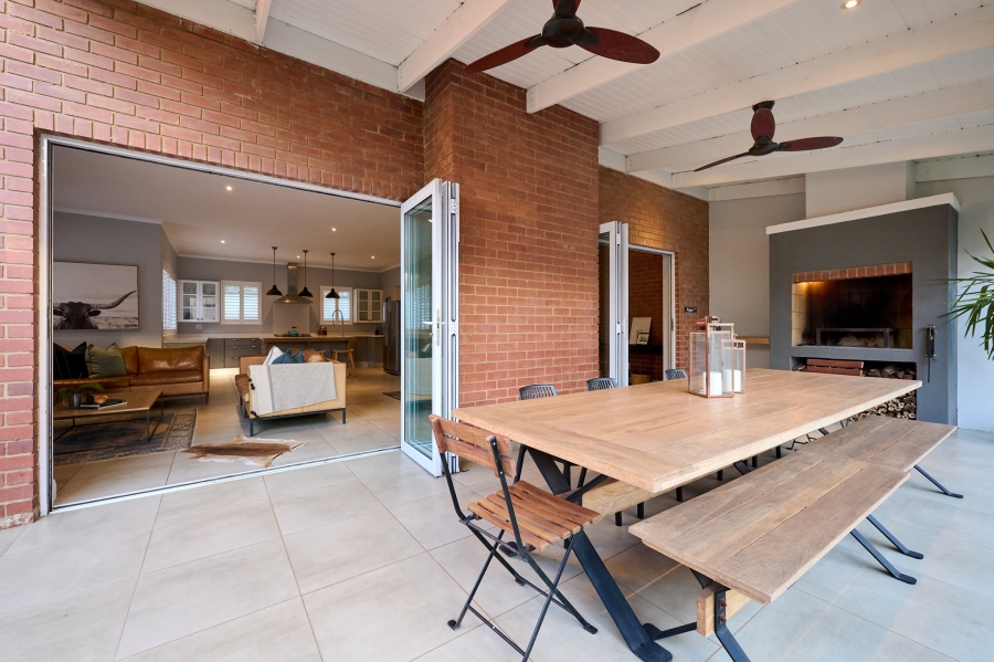 4 Bedroom Property for Sale in Waterfall Country Village Gauteng