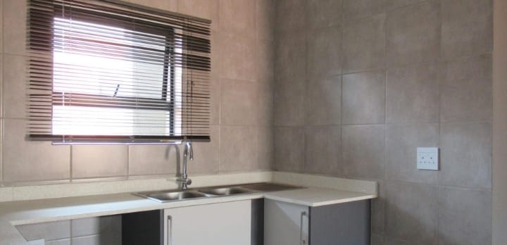 2 Bedroom Property for Sale in Florida Gauteng