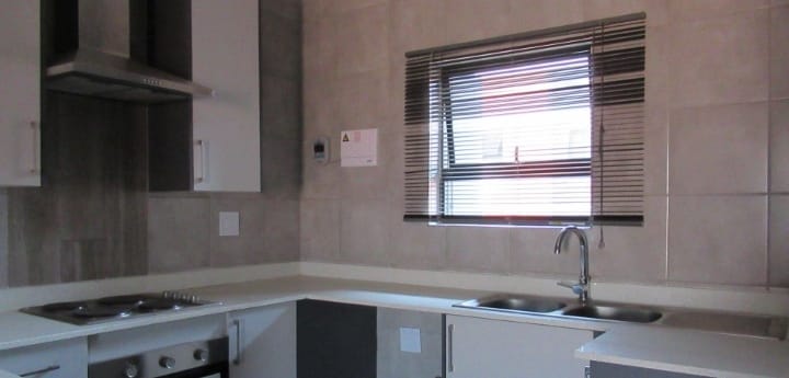 2 Bedroom Property for Sale in Florida Gauteng