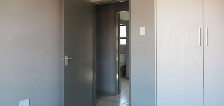 2 Bedroom Property for Sale in Florida Gauteng