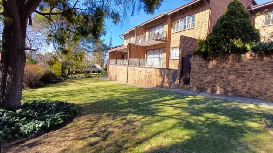 3 Bedroom Property for Sale in South Crest Gauteng