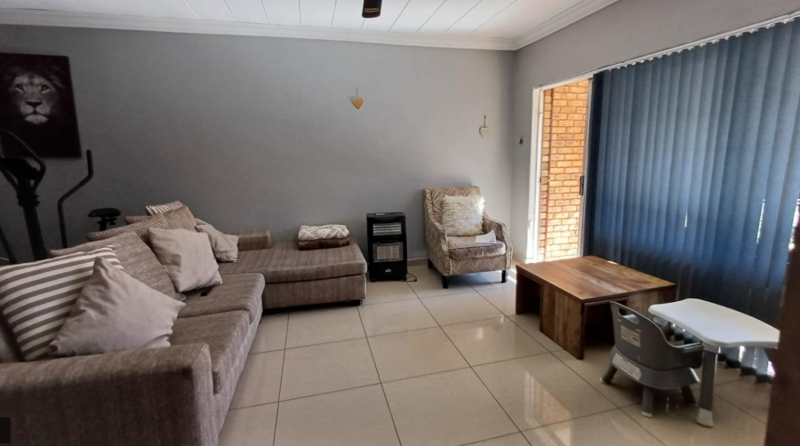 3 Bedroom Property for Sale in South Crest Gauteng