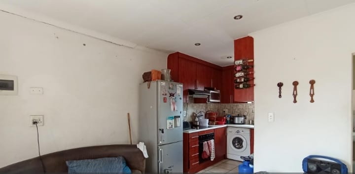 2 Bedroom Property for Sale in Fleurhof Gauteng