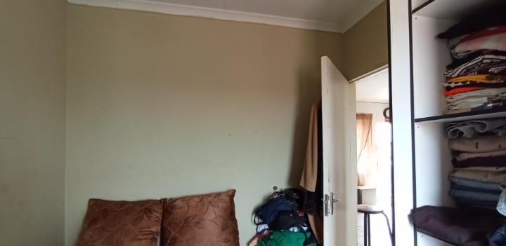 2 Bedroom Property for Sale in Fleurhof Gauteng