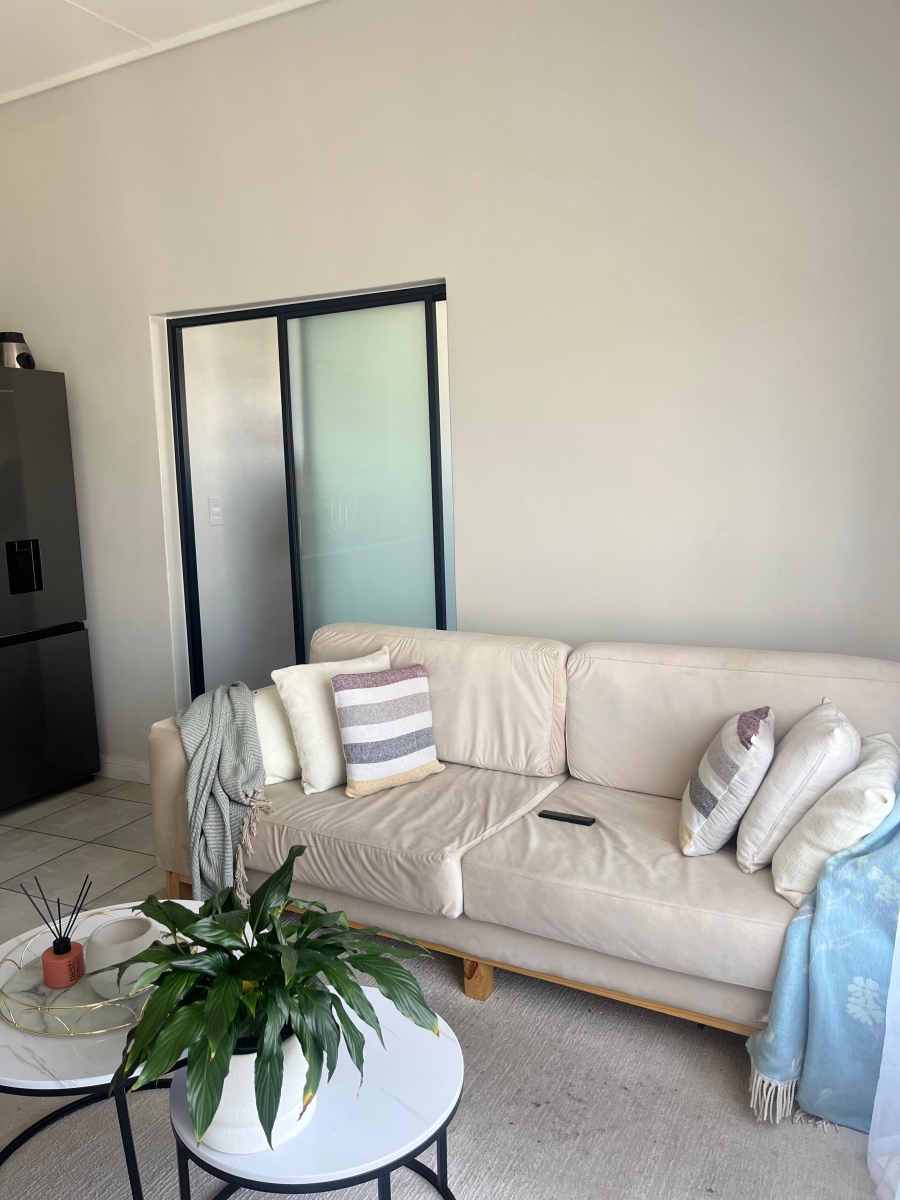 1 Bedroom Property for Sale in Linbro Park Gauteng