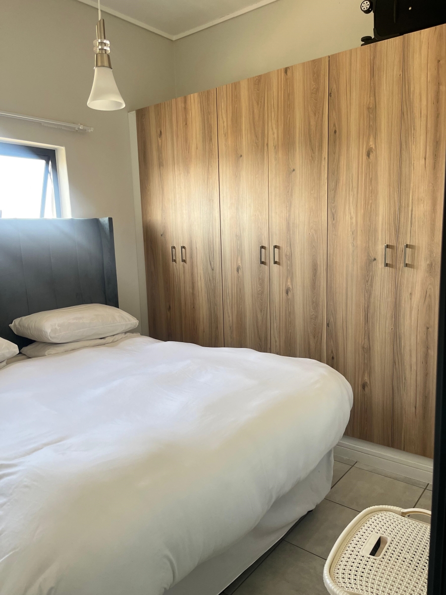 1 Bedroom Property for Sale in Linbro Park Gauteng