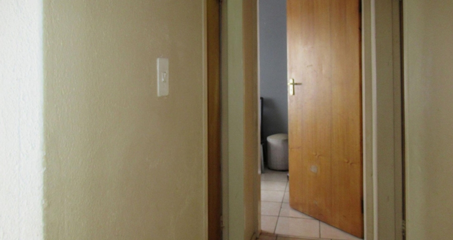 2 Bedroom Property for Sale in Florida Gauteng