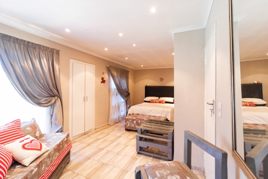 4 Bedroom Property for Sale in Sunward Park Gauteng