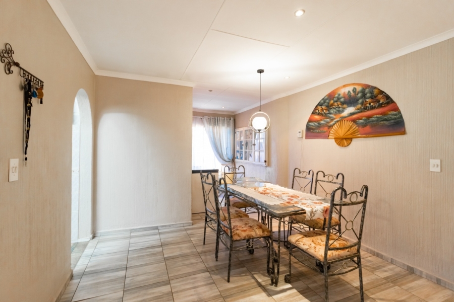 4 Bedroom Property for Sale in Sunward Park Gauteng