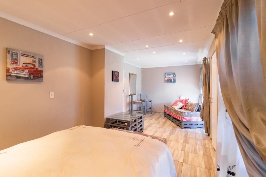 4 Bedroom Property for Sale in Sunward Park Gauteng