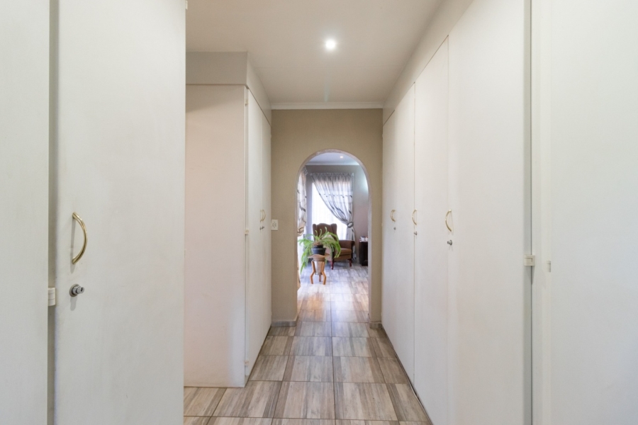 4 Bedroom Property for Sale in Sunward Park Gauteng