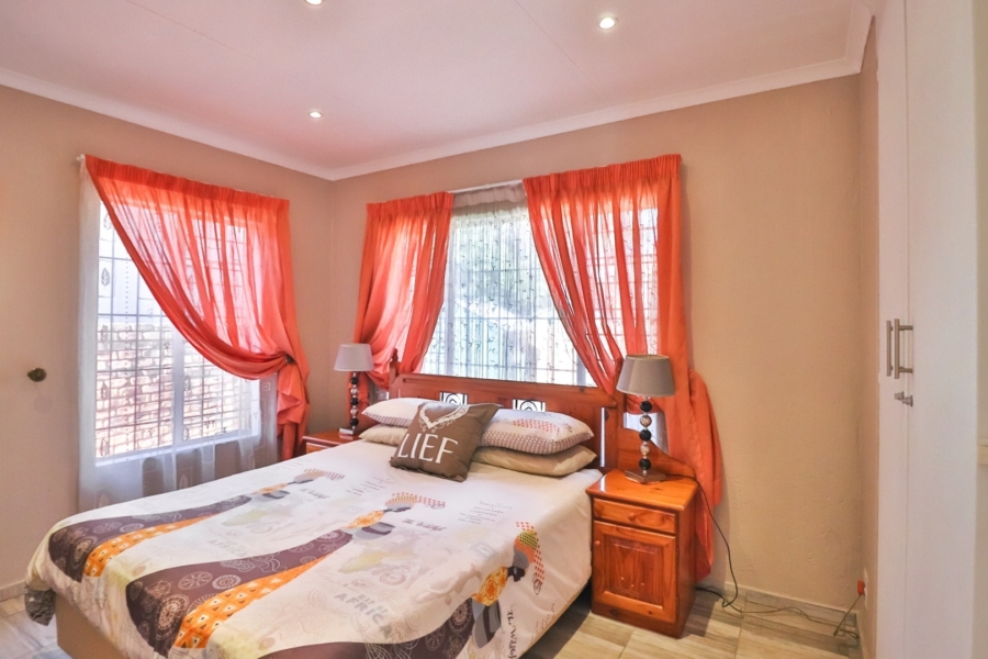 4 Bedroom Property for Sale in Sunward Park Gauteng