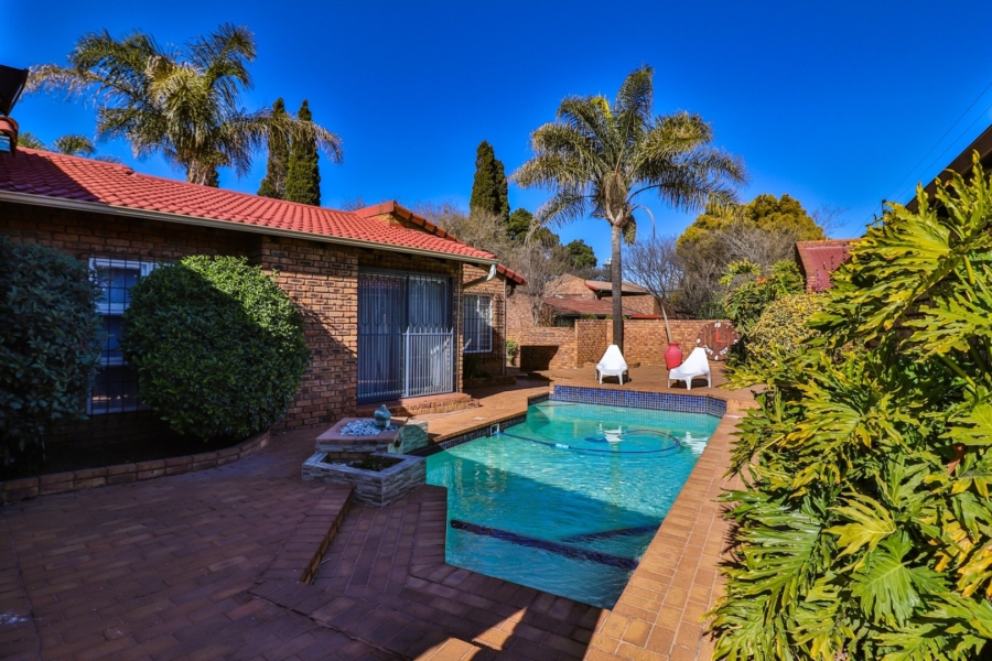 4 Bedroom Property for Sale in Sunward Park Gauteng