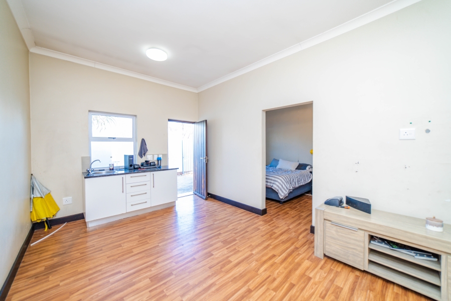 To Let 5 Bedroom Property for Rent in Chartwell Gauteng