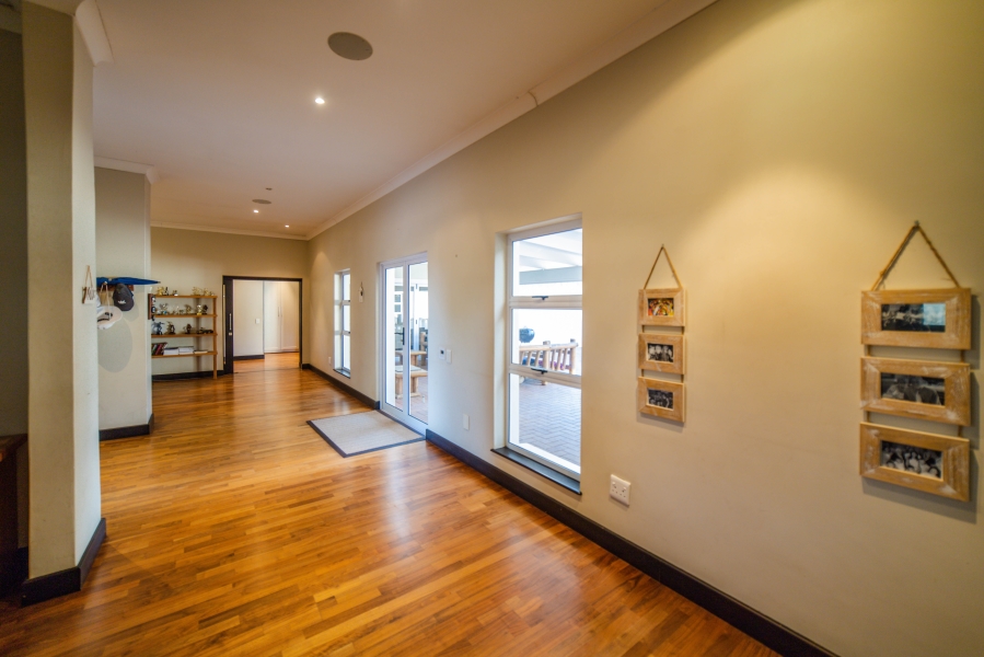To Let 5 Bedroom Property for Rent in Chartwell Gauteng