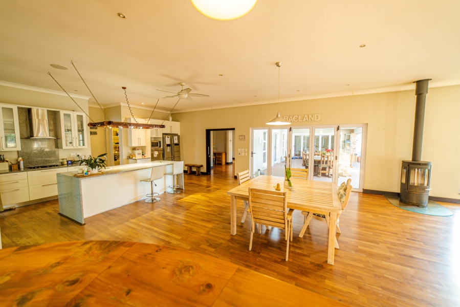 To Let 5 Bedroom Property for Rent in Chartwell Gauteng