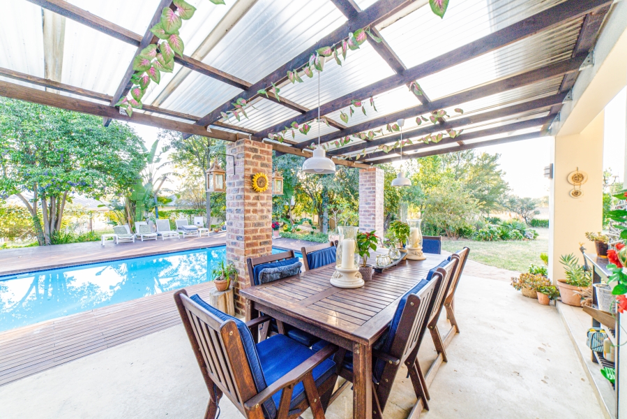 To Let 5 Bedroom Property for Rent in Chartwell Gauteng