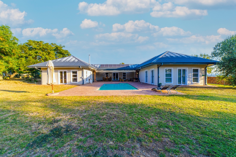 To Let 5 Bedroom Property for Rent in Chartwell Gauteng