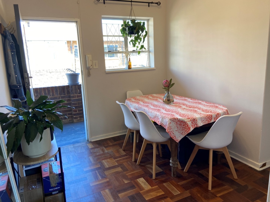 To Let 1 Bedroom Property for Rent in Linden Gauteng