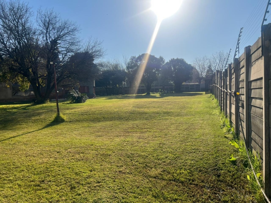 3 Bedroom Property for Sale in Lilyvale Gauteng