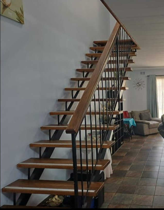 3 Bedroom Property for Sale in South Crest Gauteng