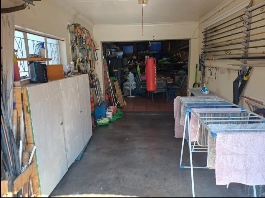 3 Bedroom Property for Sale in South Crest Gauteng