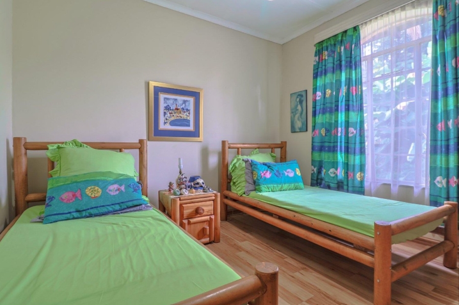 3 Bedroom Property for Sale in Mondeor Gauteng