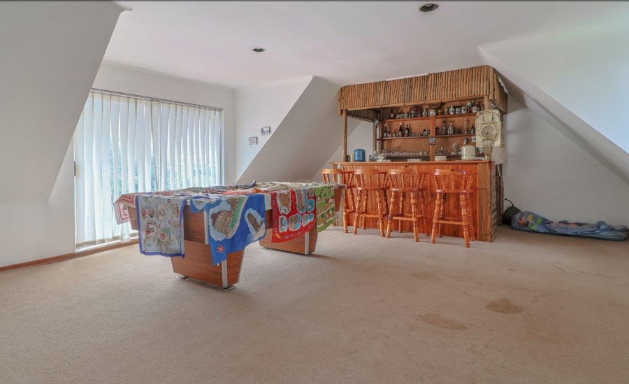 3 Bedroom Property for Sale in Mondeor Gauteng