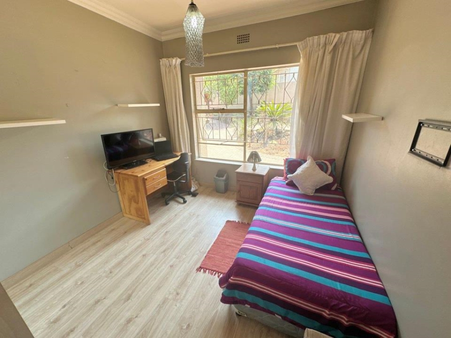 3 Bedroom Property for Sale in Mulbarton Gauteng