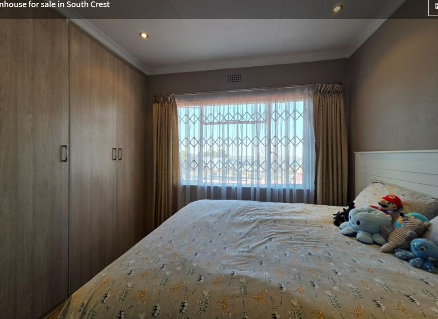 2 Bedroom Property for Sale in South Crest Gauteng