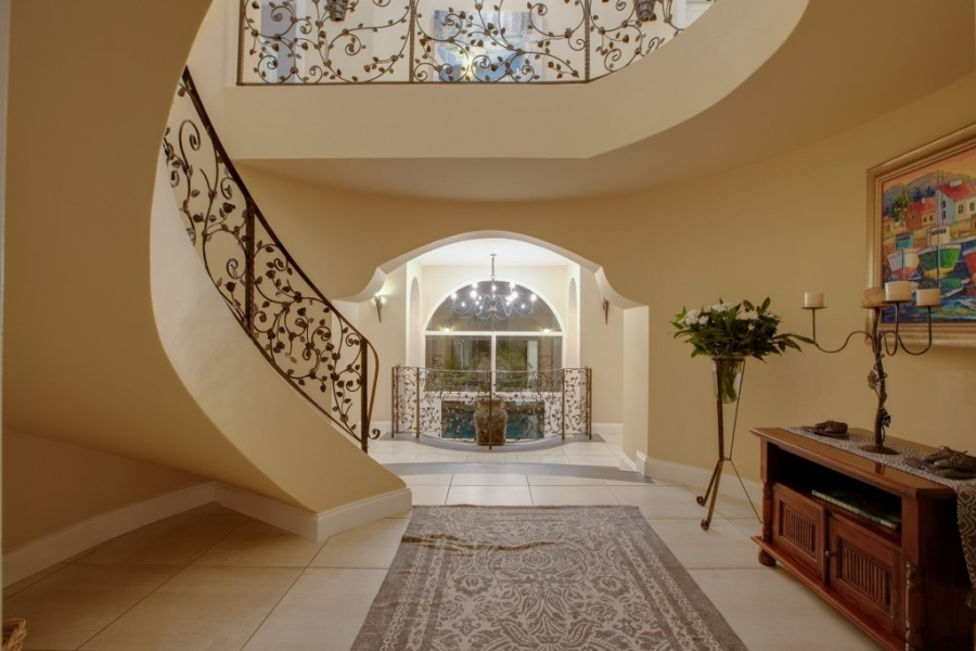 To Let 6 Bedroom Property for Rent in Dainfern Golf Estate Gauteng